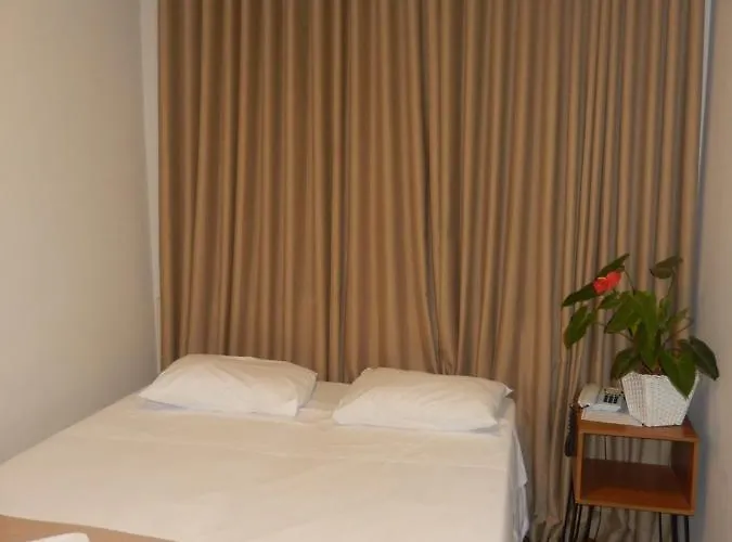 Hotel Metropole